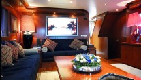 Yacht BLUE LADY -  Main Salon Seating